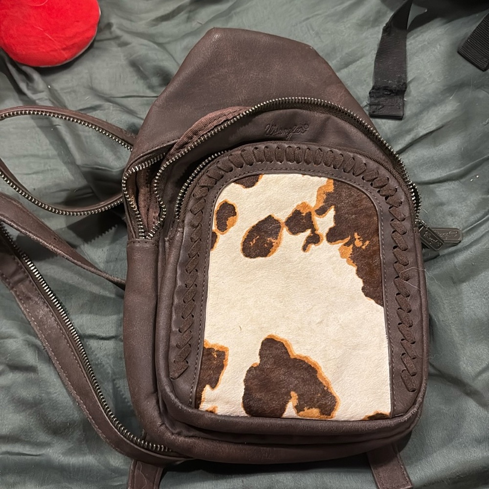Wrangler crossbody/backpackk